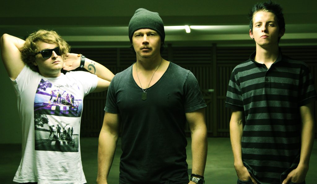 Bassist Mitch Hart, singer and guitarist Benny Francis and drummer Alexie Pigot make up local indie band Stereo Addicts. Bassist Mitch Hart, singer and guitarist Benny Francis and drummer Alexie Pigot make up local indie band Stereo Addicts.